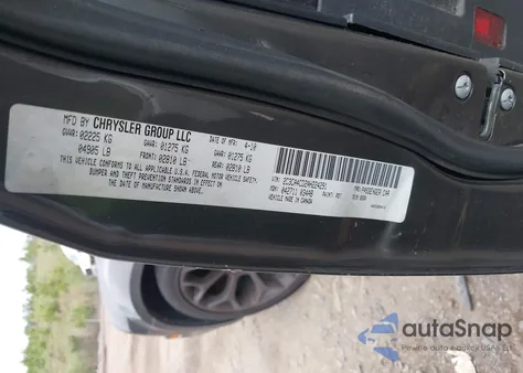 2010 Chrysler 300 Touring из США, поврежденный, VIN 2C3CA4CD2AH224291